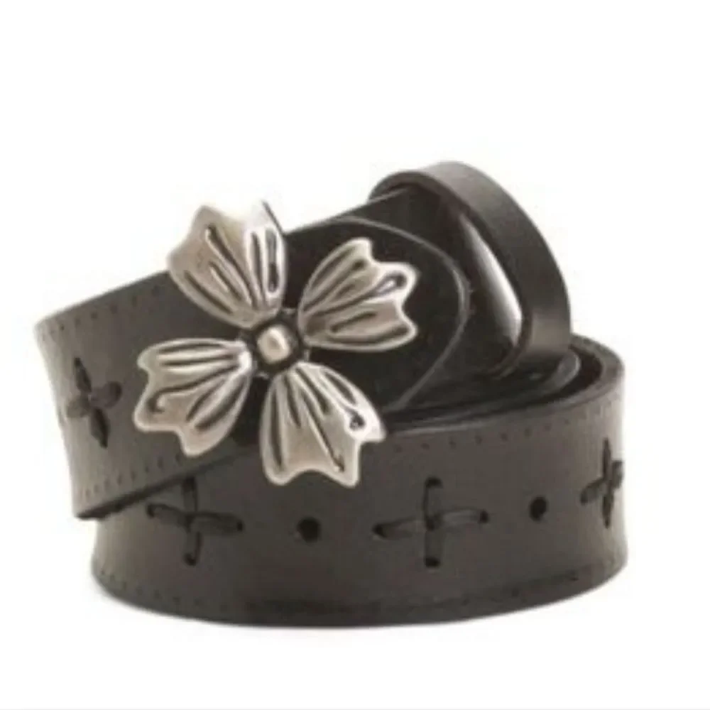 Patricia Nash Astrid Flower Buckle Leather Belt